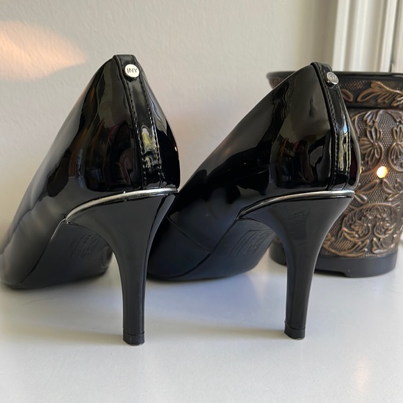 Jones New York heels - Picture 3 of 4